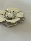 Sarah Coventry Silver Tone White Enamel Flower Vintage Pin Brooch Sar Cov — photo 3