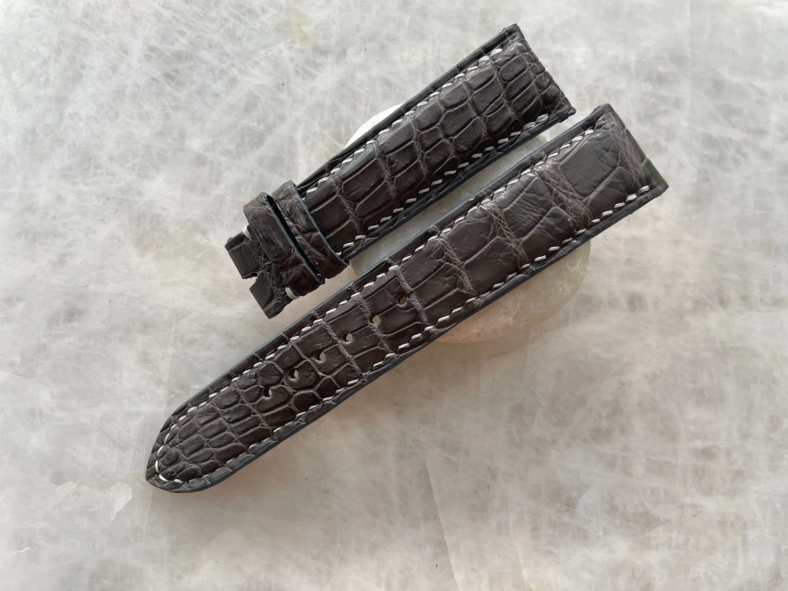 20mm/18mm Gray Alligator Crocodile Print Leather Watch Strap Band