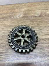 ROTARY INTERNATIONAL FRATERNAL CLUB CUT OUT SHAPED BELT BUCKLE