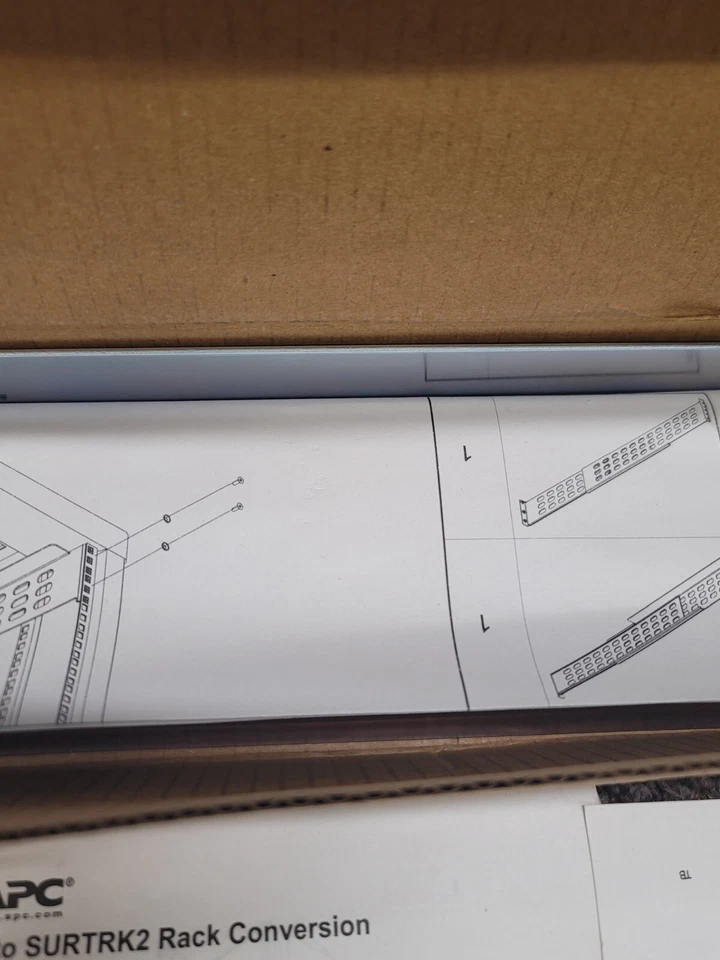 APC Surtrk2 Smart-UPS RT 19" Rail Tower Kit 3/5/7.5 10KVA NEW - Image 3 of 4