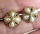Tone Pierced Earrings 5/8" Small Flower Vintage Faux Pearl Pink Rhinestone Gold