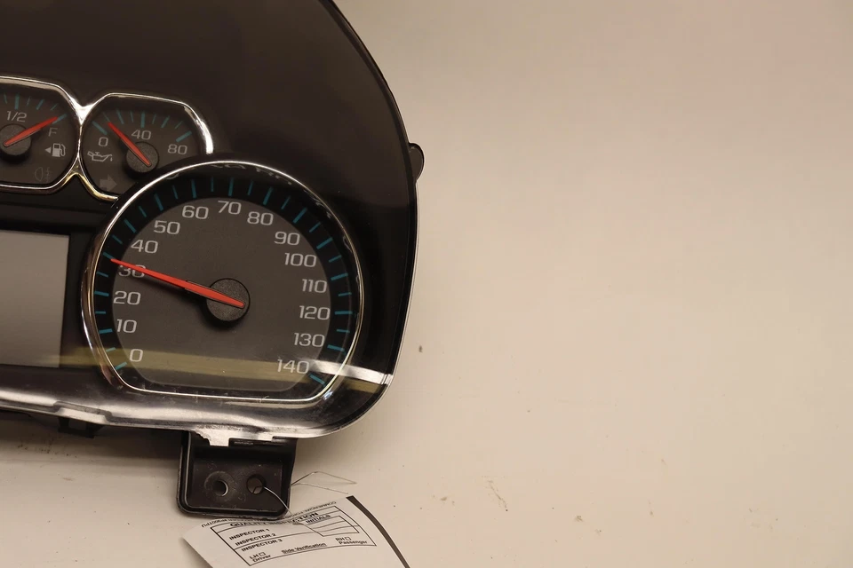 2017-2019 CHEVROLET SUBURBAN INSTRUMENT CLUSTER GAUGE SPEEDOMETER OEM - Изображение 3 из 4