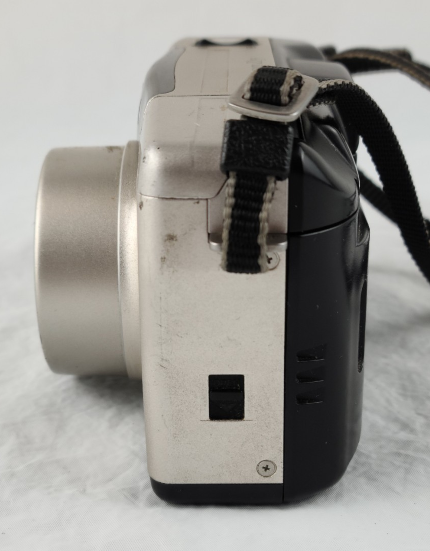 Vintage Canon Sure Shot Z135 35mm Shoot Film Camera | untested