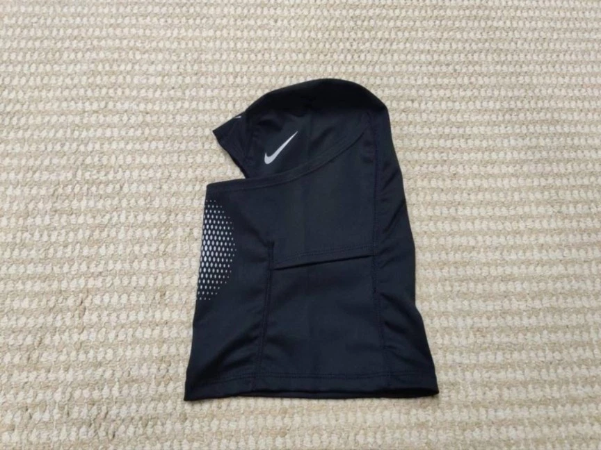 Nike NOCTA Pasamontañas - Oro Oscuro Nike NOCTA Pooh Sheisty 🔥 Foto 2 de 4