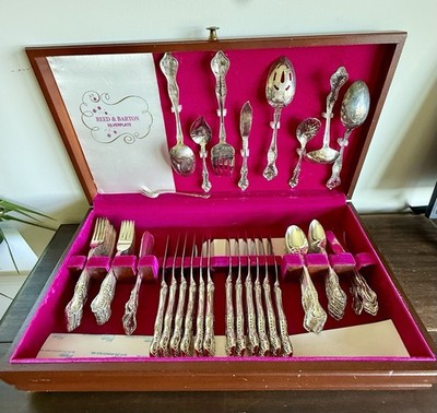 77 Pieces Reed& Barton Wisteria Silverplate, Set For 12 With Original Chest.