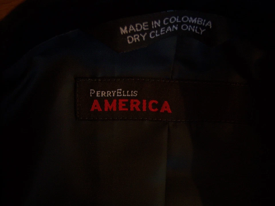 Black Perry Ellis Groove Tuxedo Jacket with Pant Option - Multiple sizes - Image 3 of 4