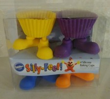 Set Of 4 Wilton Silly-Feet Design Silicone Multi Color Baking Cups Desert A