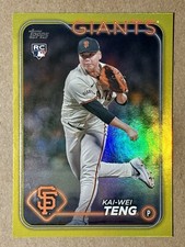2024 Topps Update #US212 Kai-Wei Teng Yellow Rainbow Foil