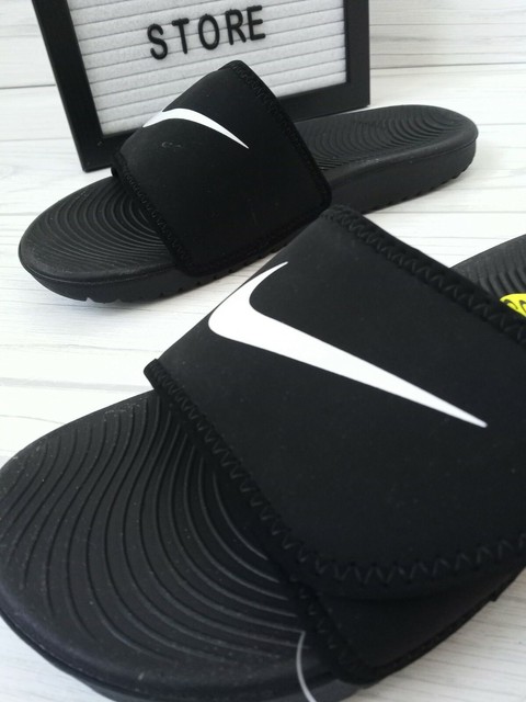 donald pliner red sandals