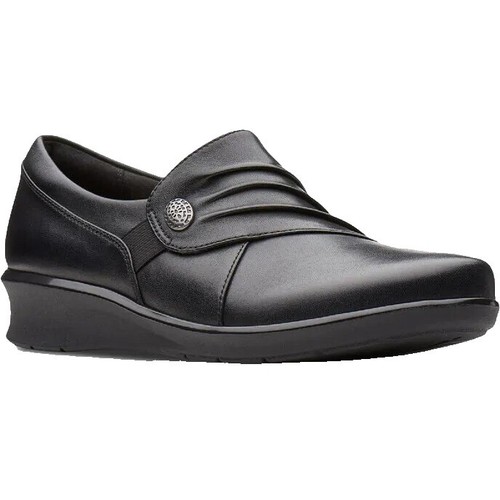 clarks max cushion shoes