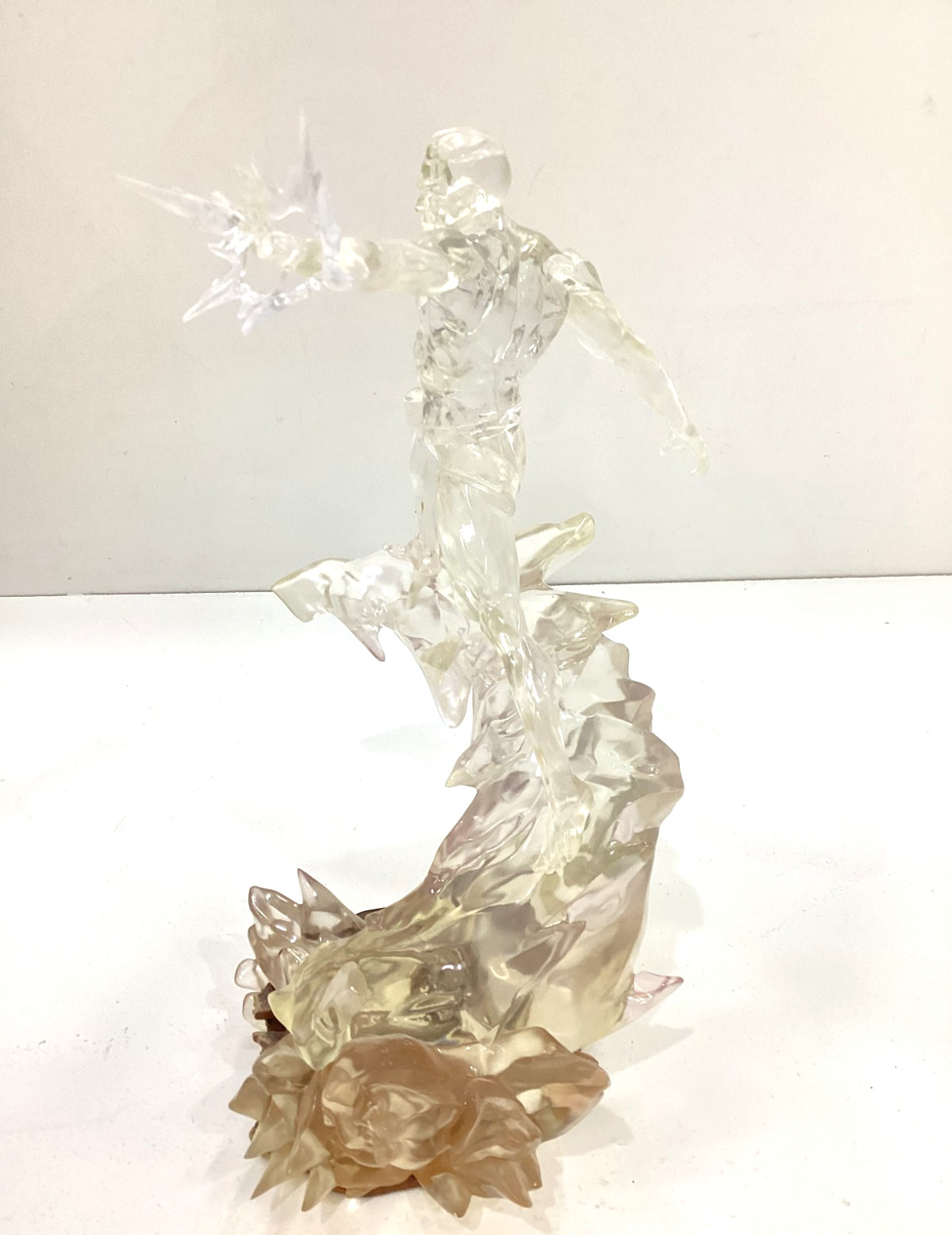 IRON STUDIOS BDS ICEMAN COLLECTIBLE 1:10  STATUE MIB