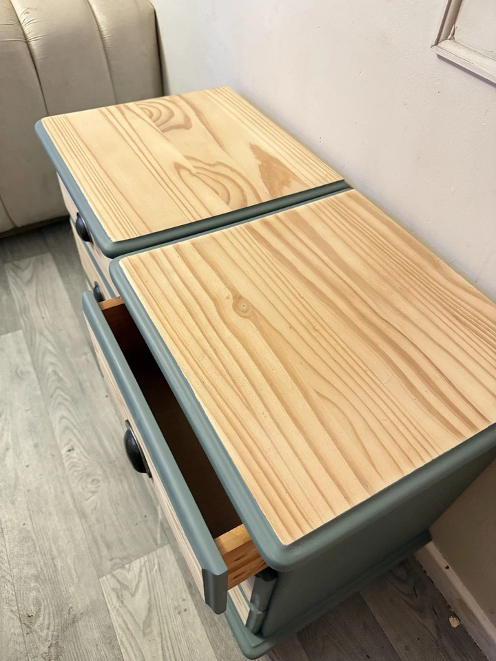 Stunning Pair of Upcycled Pine Bedside Tables Excellent Condition - Image 4 of 4