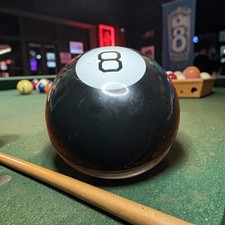 VINTAGE MATTEL MAGIC FORTUNE TELLER 8 BALL TOY - 30188