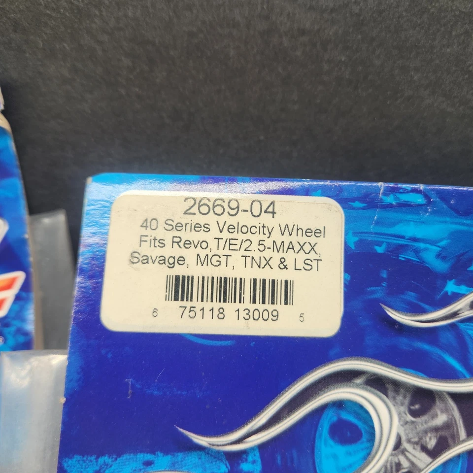 Pro-line 2669-04 Velocity Wheel Fits 14mm hex use w/ 40 series Revo T-Maxx EMaxx - Image 3 of 4