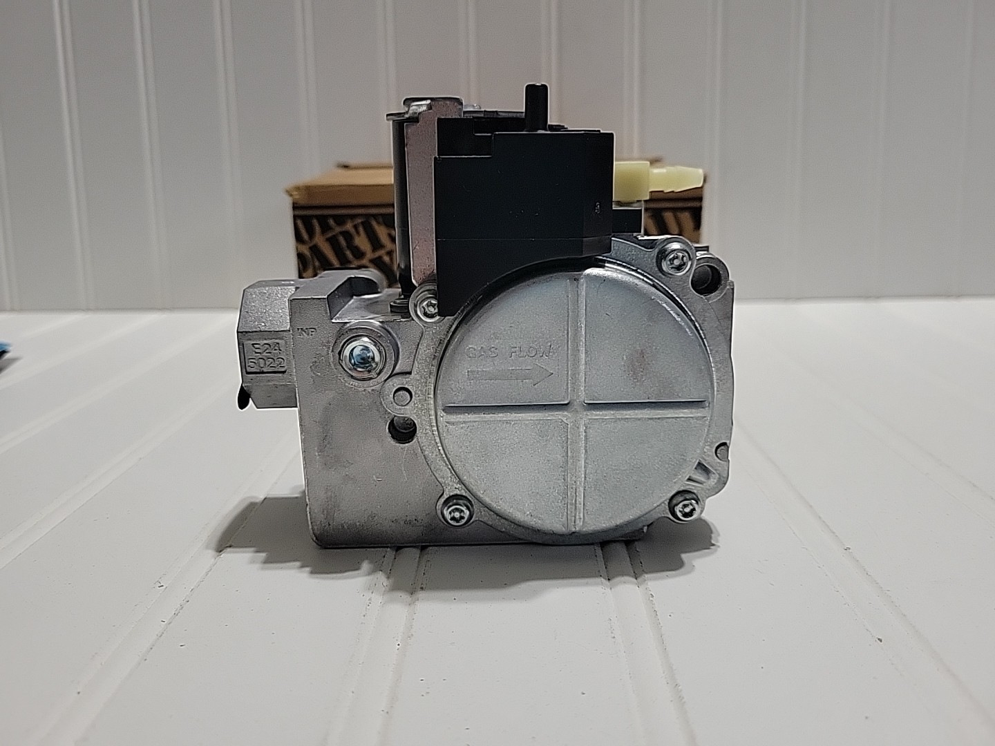 Factory Authorized Parts Gas Valve Kit EF660015 36J24-510 