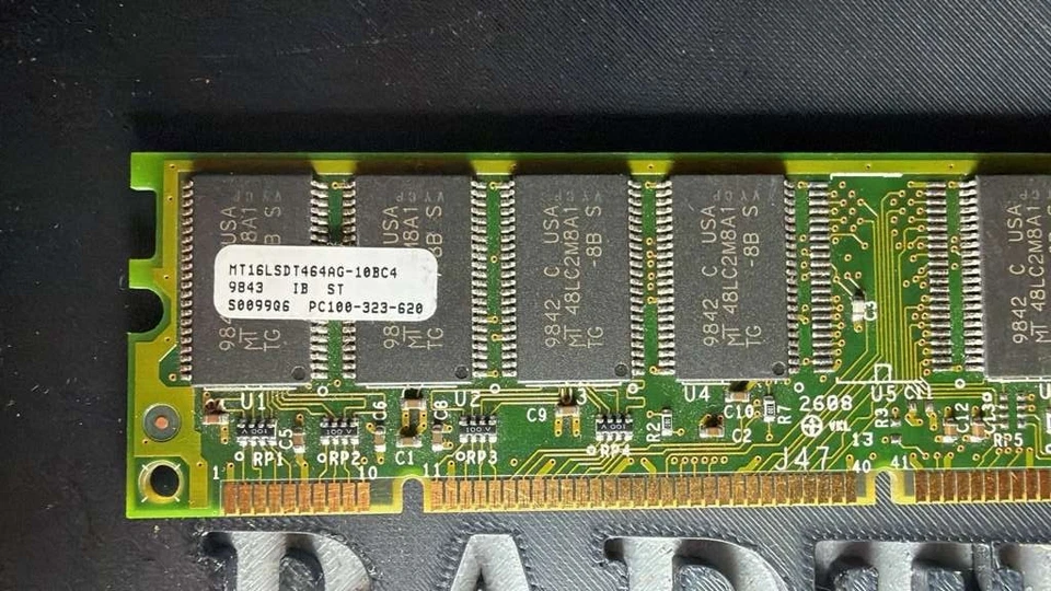 IBM 20L2201 32MB 100MHz SDRAM 168-Pin DIMM Non-ECC CL2 MT16LSDT4G4AG-BC4 Tested - Image 2 of 3