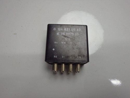 MERCEDES BENZ E-KLASSE W124 Steuergerät Relais Heckwischermotor 1248210063 LK