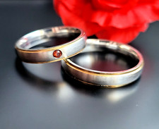 Titan Eheringe Granat Edelstein Echtschmuck Verlobung Goldrand Freundschaftsring