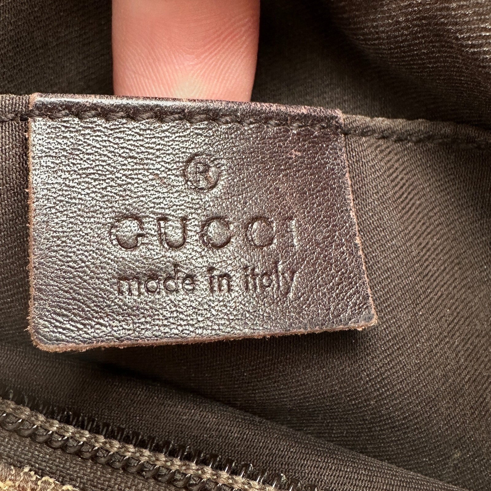 Gucci GG Monogram Crossbody Bag Women Brown Canvas Leather Purse HEAVY USE thumbnail 12