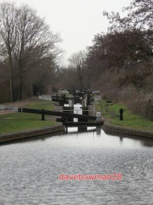 PHOTO  TARDEBIGGE FLIGHT BIRMINGHAM & WORCESTER CANAL LOOKING DOWN THE UPPER SEC