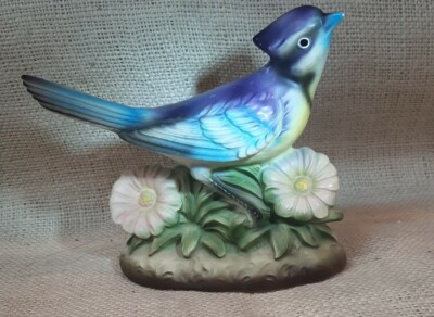 Vintage Blue Jay Bird in Grass Pink Flowers Figurine Made in Japan, very good 