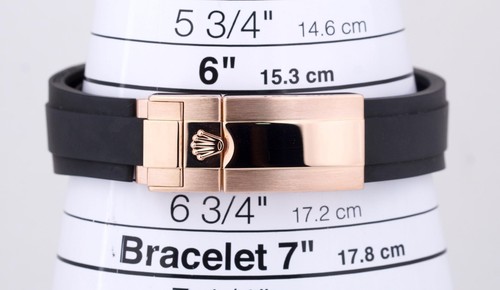 MINT Rolex Yacht-Master 18k Rose Gold Oysterflex Rubber Black 37mm 268655 Watch - Picture 7 of 7