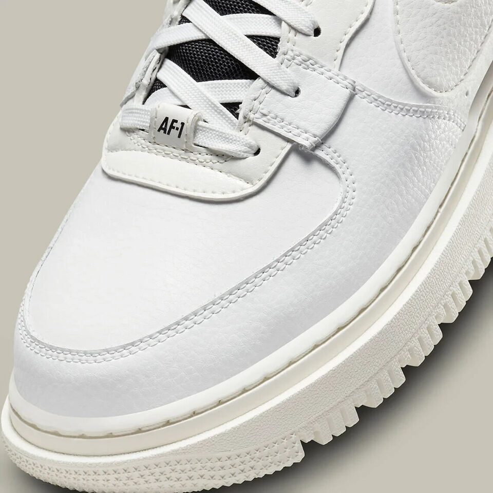 NIKE AIR FORCE 1 HIGH UTILITY 2.0 WHITE BLACK DC3584 100 NIKE AIR FORCE 1 HIGH UTILITY 2.0 WHITE BLACK DC3584 100