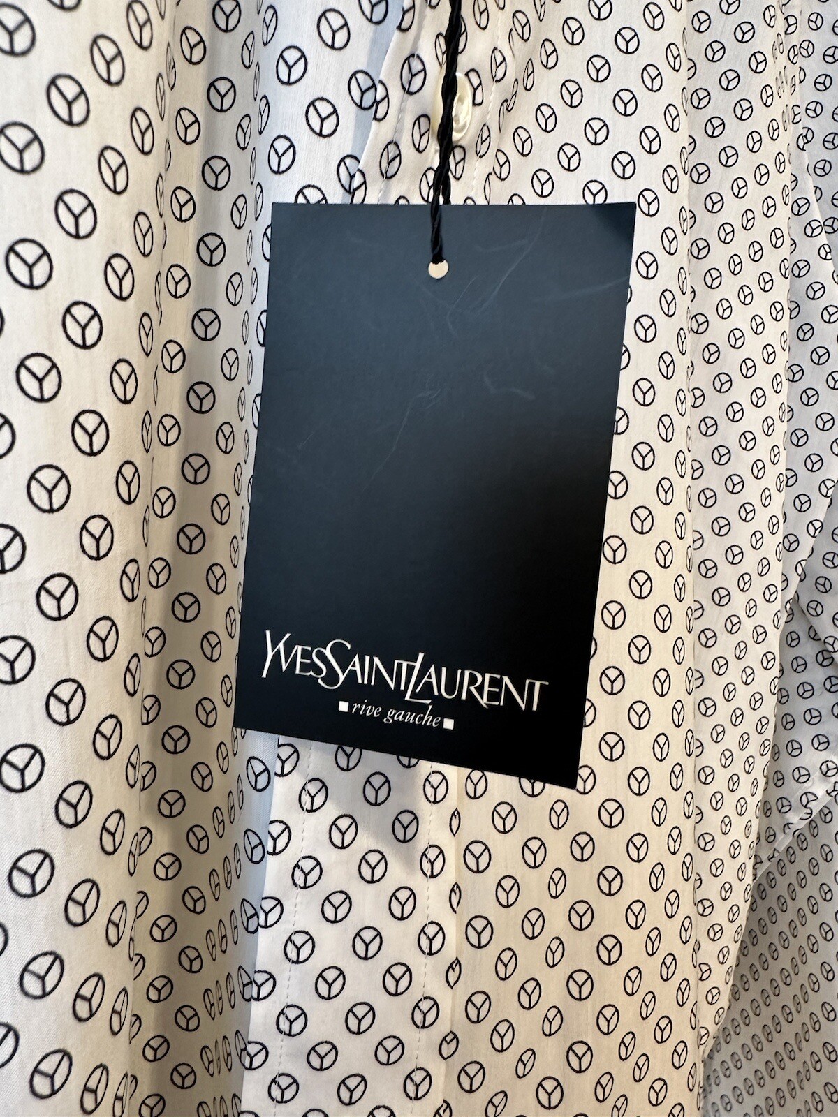 Camicia abbottonata nuova con etichette Yves Saint Laurent YSL bianca nera stampa geometrica taglia 41