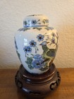 Japanese Hand Painted Porcelain GREEN LOVING BIRDS Ginger Jar & LID — photo 8