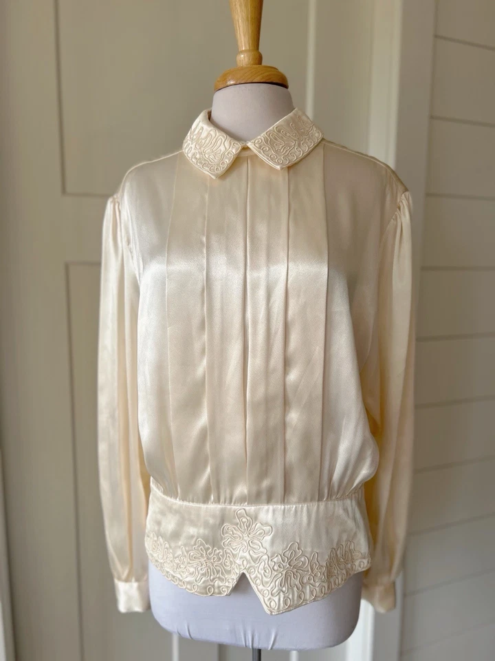 Blusa vintage satinado líquido años 80 hace 40 peplum en marfil  Foto 3 de 4