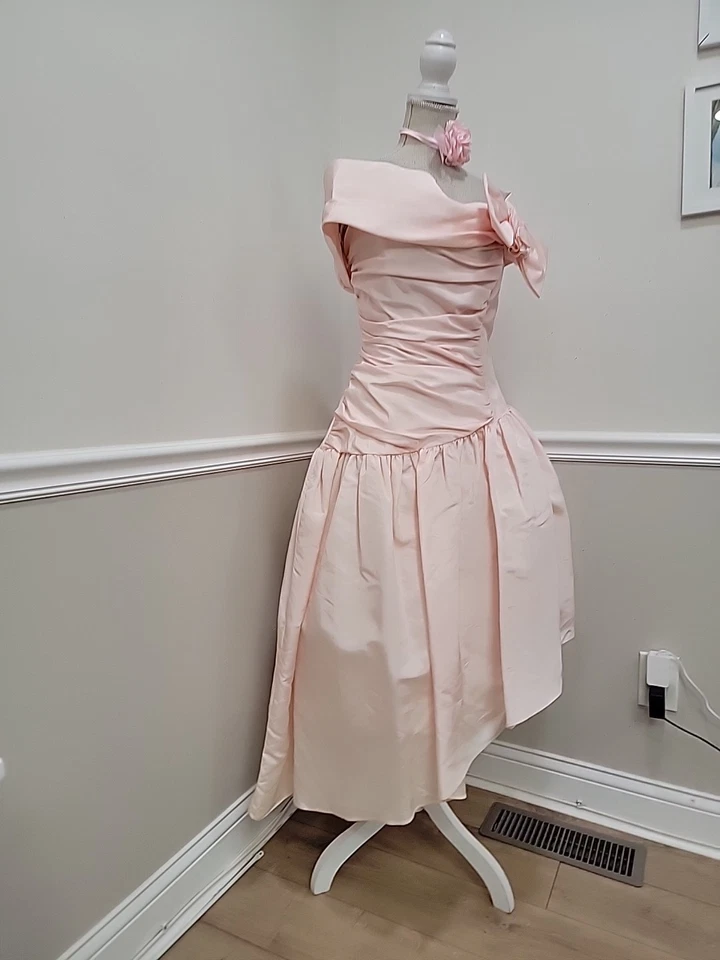 Jessica McClintock Vestido Tafetán Rosa Fuera del Hombro, Fiesta, Vintage, Años 80’s Foto 4 de 4