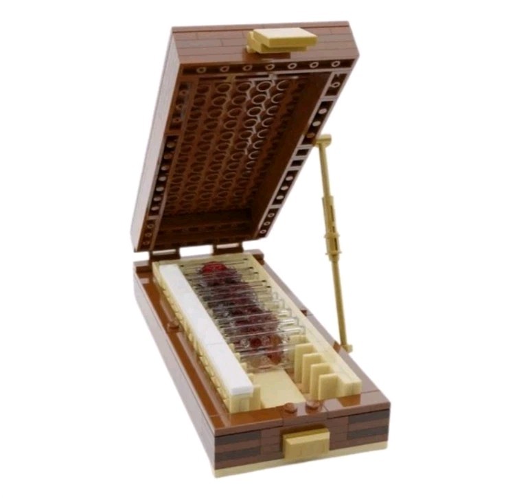 Dexter Inspired Blood Slide Box Building Bricks Set Pre Order 🩸💉