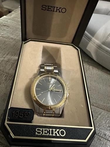 Vintage Seiko 7n43-6A09 Rare Grey Dial Day/Date Seiko Band