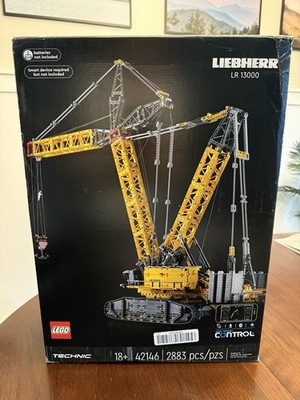 LEGO Technic Liebherr Crawler Crane 42146 (NEW but box damaged)