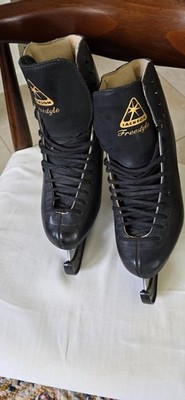 Men's Premium Figure Skates size 9 1/2 Medium. Worn Once, Excellent Condition