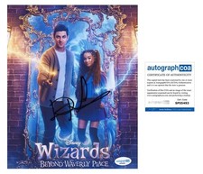 David Henrie "Wizards Beyond Waverly Place" AUTOGRAPH Signed 8x10 Photo C ACOA