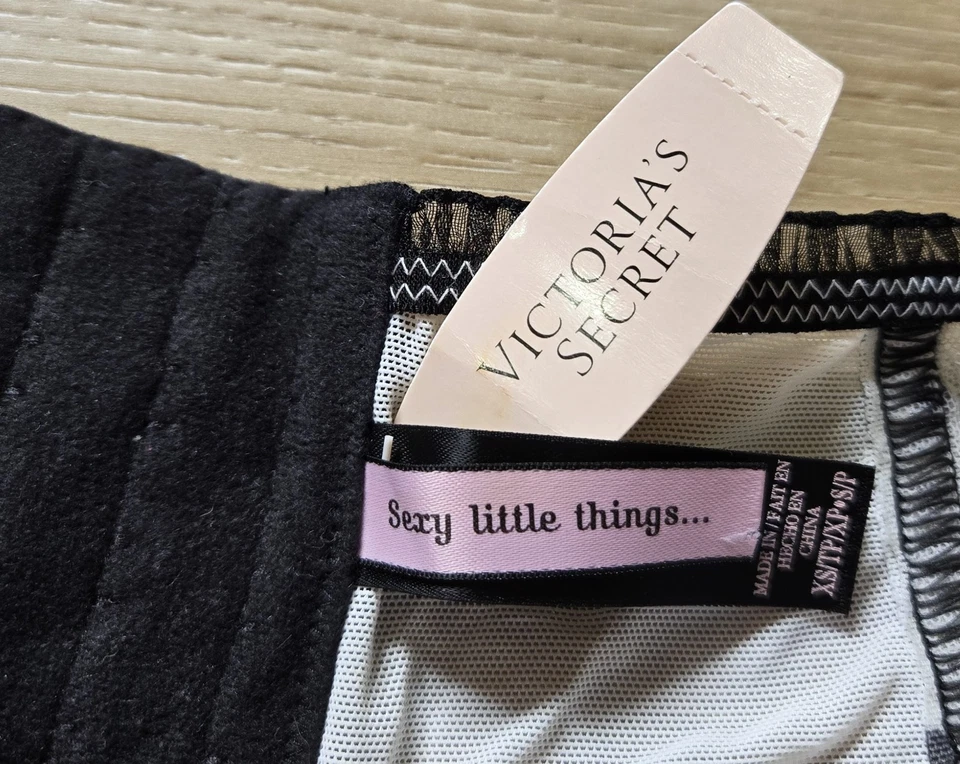 Nuevo con etiquetas Cinturón Liguero Vintage Victoria's Secret Sexy Little Things Malla Punteada XS/S Foto 3 de 3