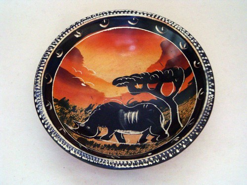 South Africa Soapstone Bowl - Animals - Zebra, Rhino, Elephant - Handmade - Picture 6 of 7