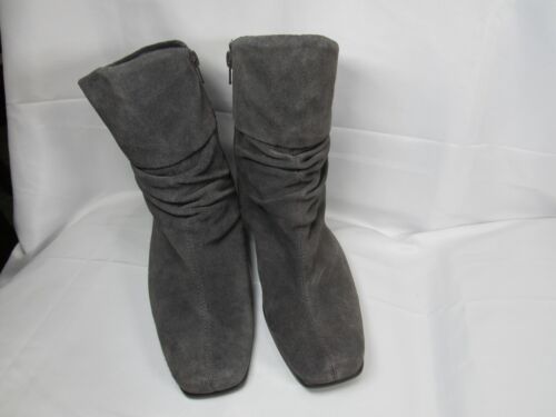 Andrew Geller Mary Kate Boots Womens 9 Gray Suede Wedge Booties Cold Square Toe - Picture 2 of 11