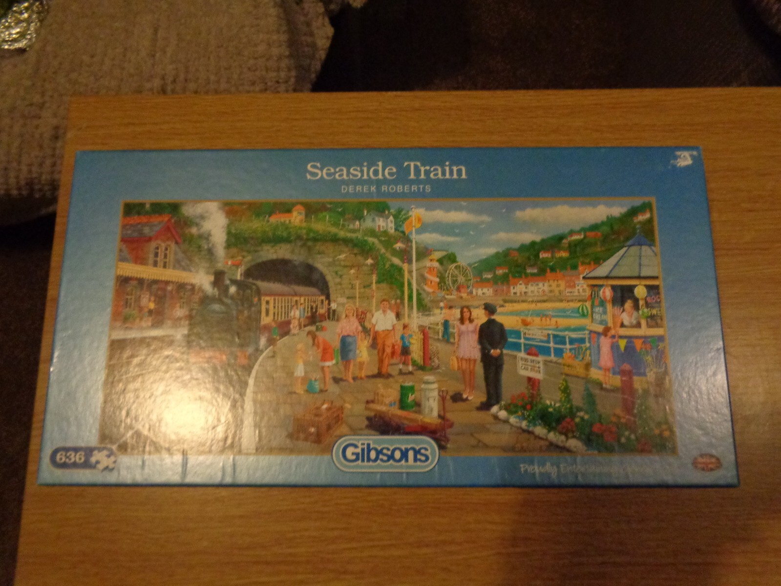 JIGSAW by GIBSONS LTD  (SEASIDE TRAIN) 636 PIECES/ALL COMPLETE/free p=p