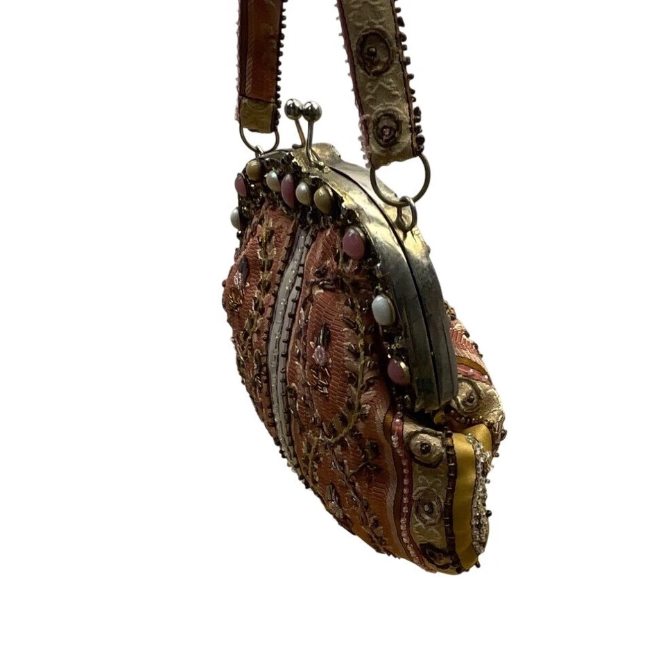 Bolso de Mano Christiana Vintage Rosa Forro Satinado Cuentas Bordado Marco de Metal Talla S Foto 3 de 4