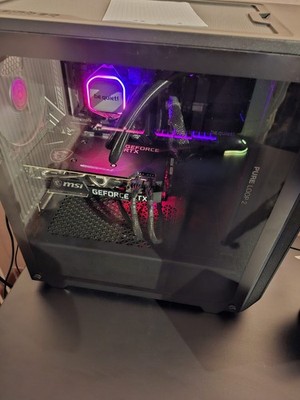 Gaming PC | i5-10600K | 2x16GB 3200Mhz | MSI 3060ti | 512GB SSD M.2 | 4TB HDD
