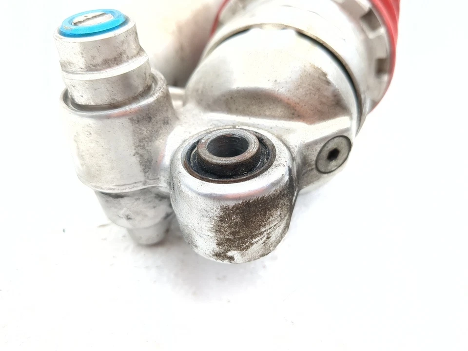 06-08 Suspensión Amortiguador Trasero Yamaha YZF-R6S YZF R6 Foto 2 de 4