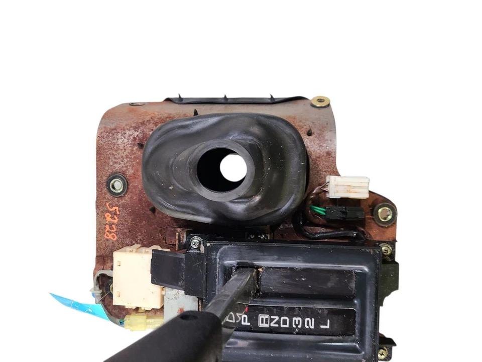 TROOPER   2002 Transmission Shift 646718 - Image 4 of 4