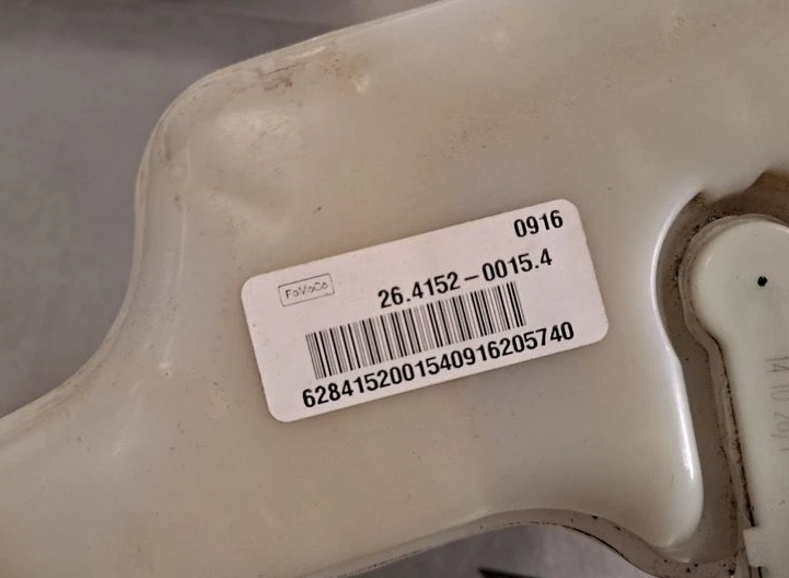 2017-2020 Ford Fusion Brake Master Cylinder Foto 4 de 4