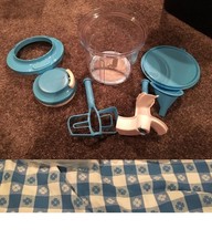 NUEVO Tupperware Power Chef Sistema de Tirar de Cable Preparación de Picar Agua Salada Azul Nuevo en Caja
