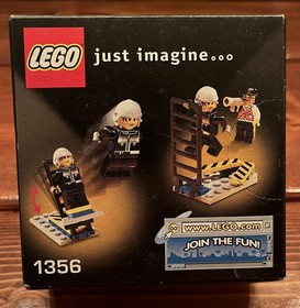 Sealed LEGO Studios Stuntman Catapult #1356 (Vintage)