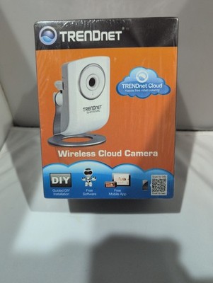 **NEW** TRENDnet TV-IP751WC Wireless Cloud IP Camera Sealed VGA WiFi 640x480