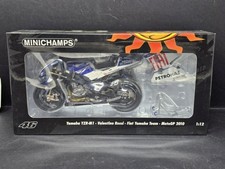 MINICHAMPS 122103046 Yamaha YZR-M1 N 46 Motogp 2010 Valentino Rossiyamaha - Yzr