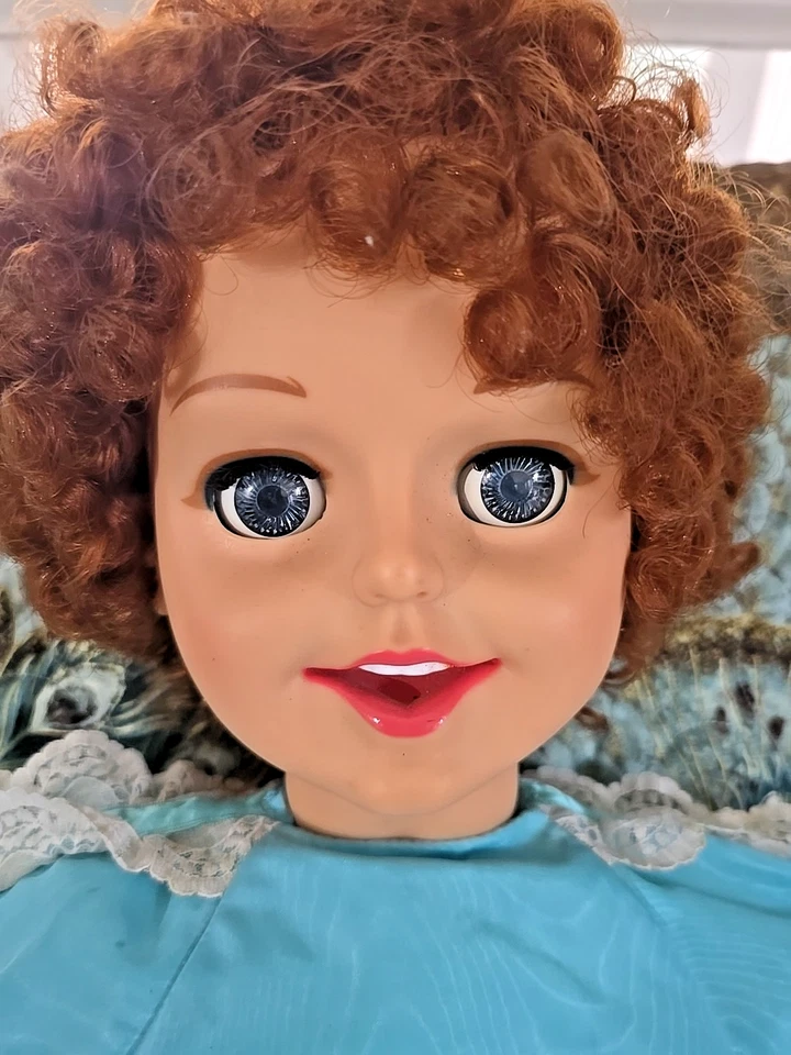 Nice VTG 1989 RED HAIR Precious Playmates 32" Jill Doll Original Torquoise Dress - Image 2 of 4